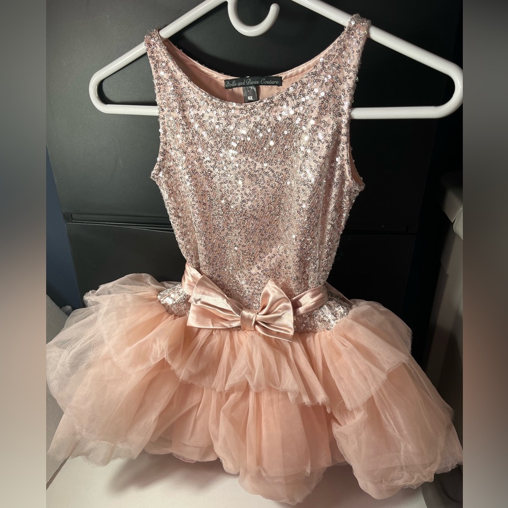 Dolls and Divas Couture size 6X Dress in Rose Gold. Gorgeous sequin and tulle